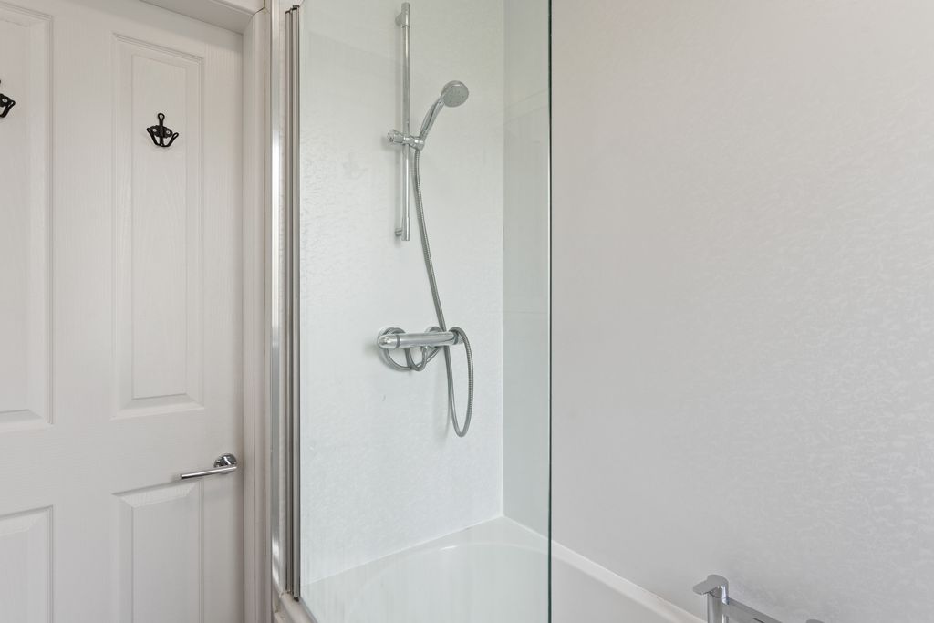 Additional image 12 of 2 bed flat for saleStuart Terrace, Bathgate EH48