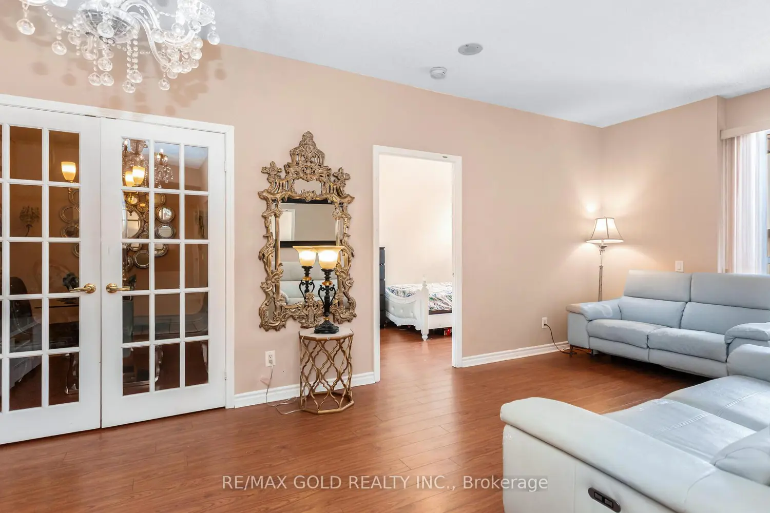 Additional image 11 of 25 Kingsbridge Grdn Circle 224