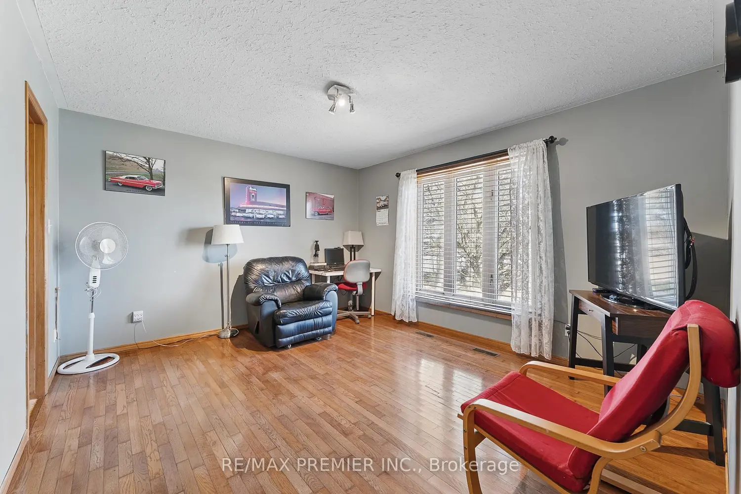 Additional image 14 of 733036 Southgate 73 Side Road