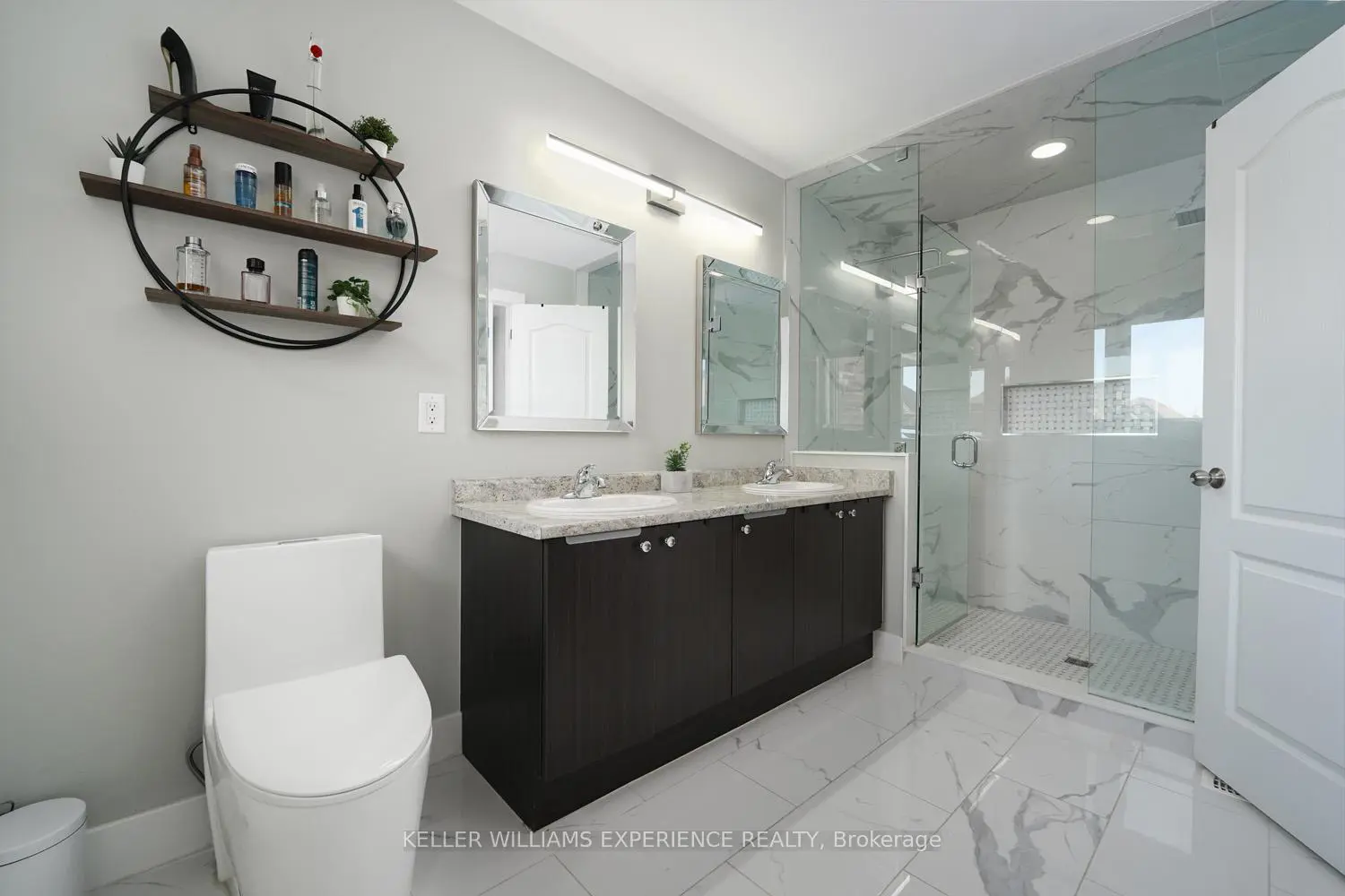 Additional image 10 of 2199 Dawson Crescent