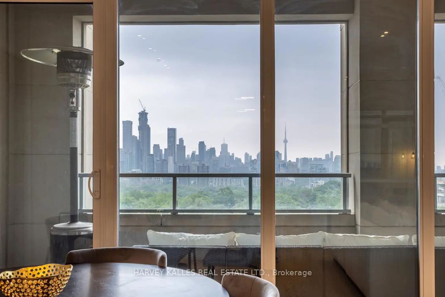 Additional image 13 of 111 St Clair Avenue 1013