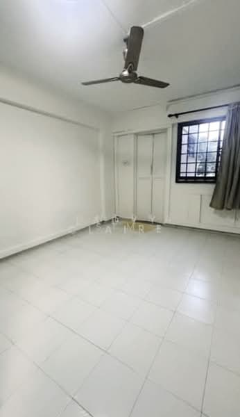 204 Serangoon Central photo 4