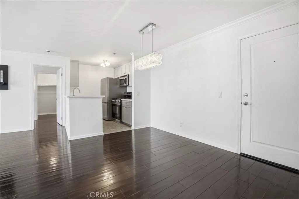 Additional image 18 of 7320 Hawthorn Boulevard Unit 108, Los Angeles, CA 90046