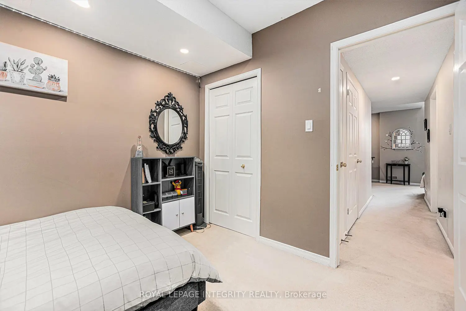 Additional image 17 of 1512 Walkley Road 42