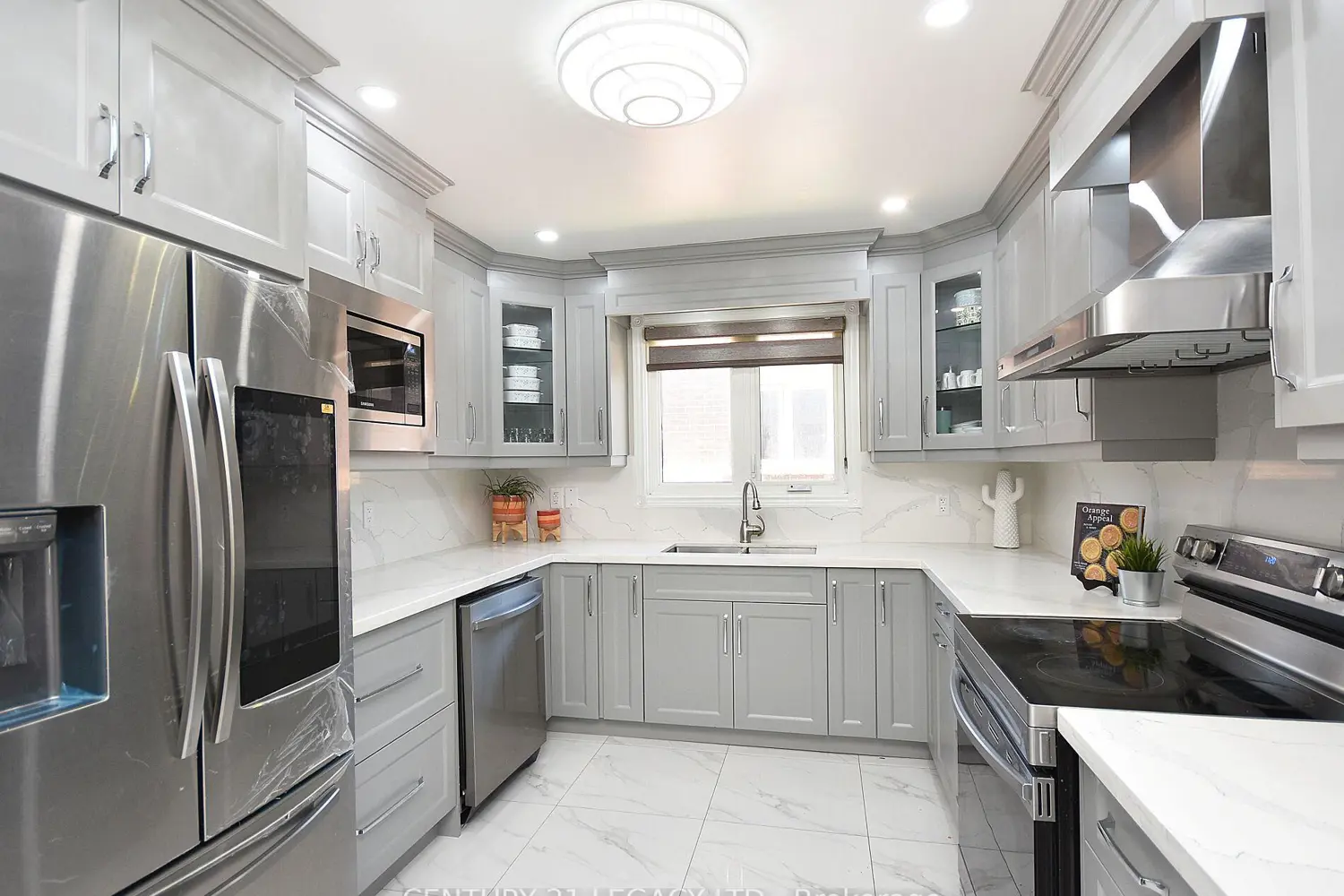 Additional image 13 of 3368 Chipley Crescent