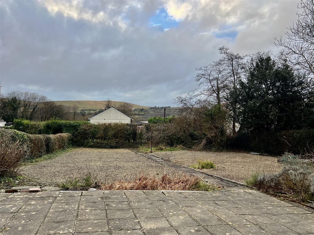 Additional image 4 of 4 bed detached house for saleHeol Y Gors, Cwmgors, Ammanford SA18