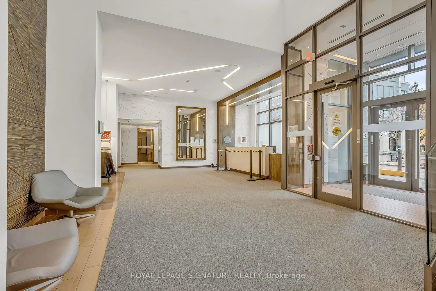277 South Park Road 520