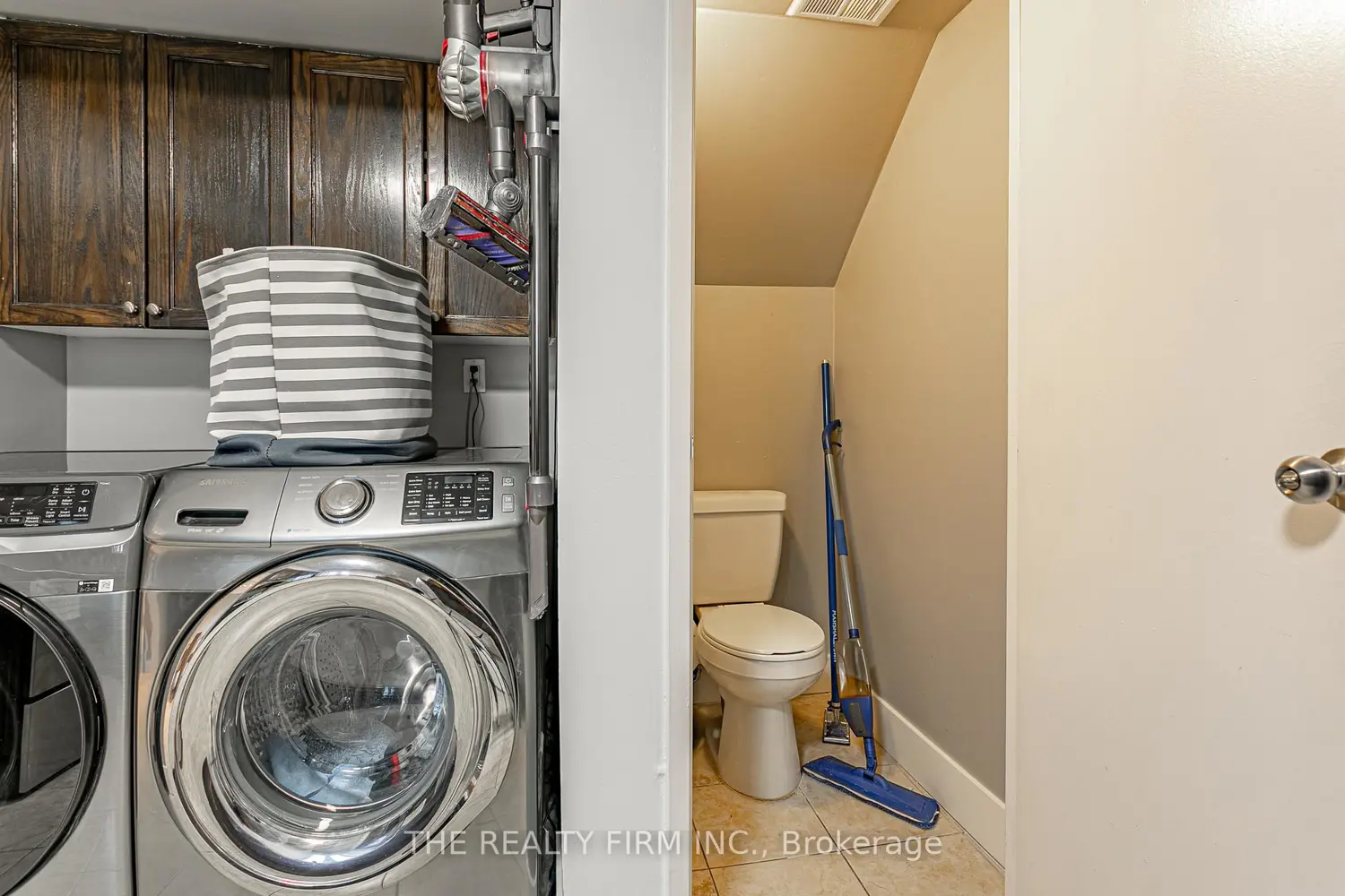 Additional image 10 of 271 Thames Street 12