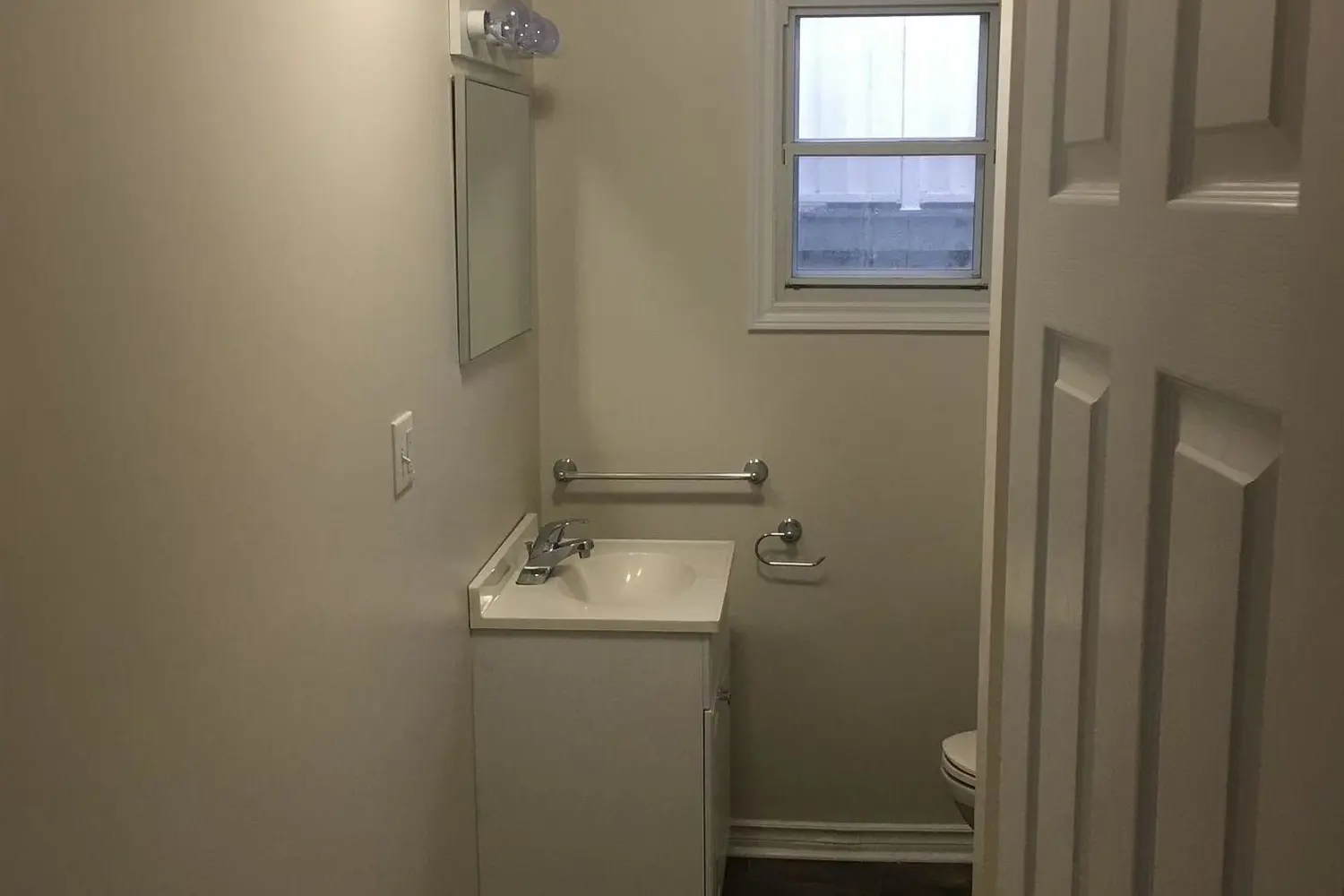 Additional image 11 of 907 Adams Road