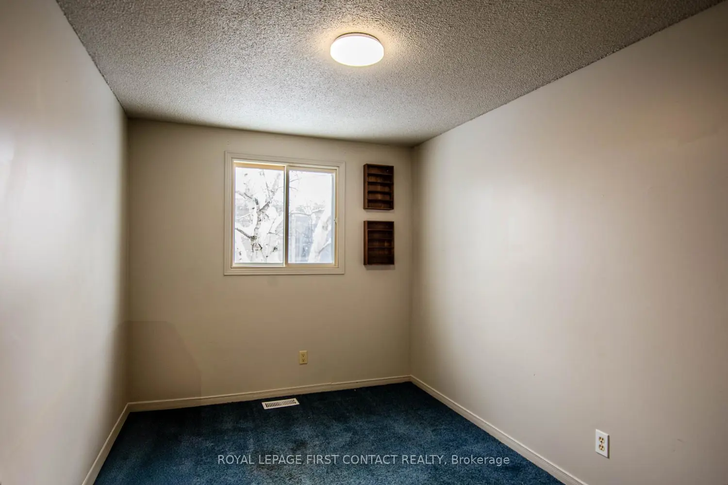 Additional image 7 of 27 Royal Oak Drive