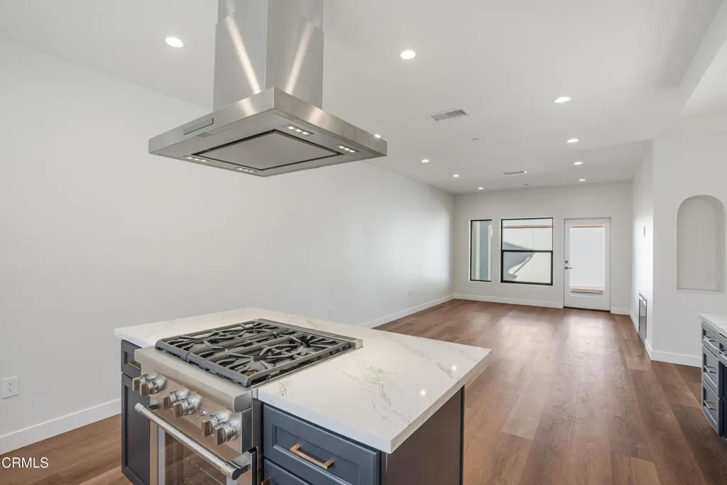 Additional image 25 of 136 N Oakview Drive Unit 102, Thousand Oaks, CA 91362