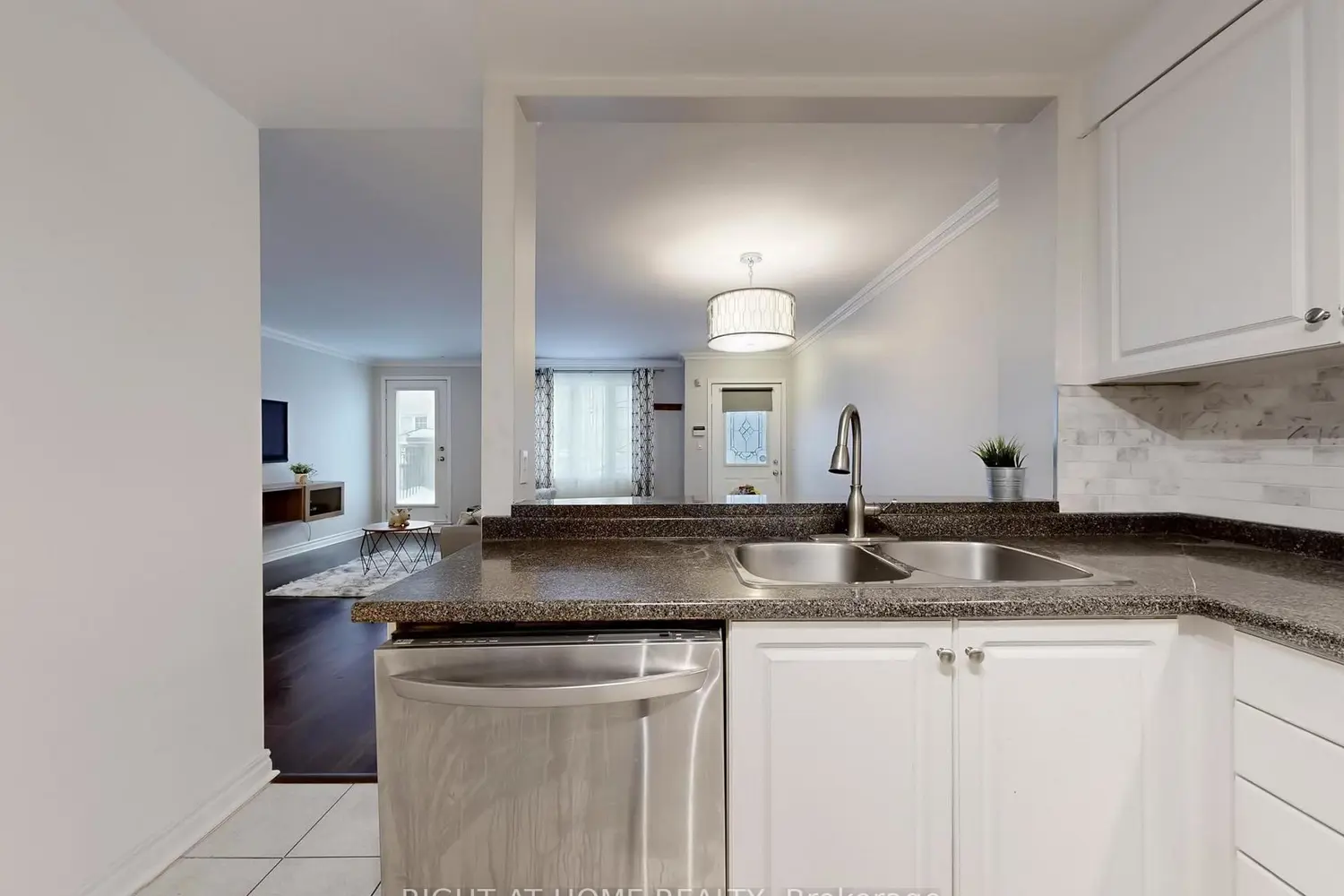 Additional image 7 of 108 Finch Avenue B28