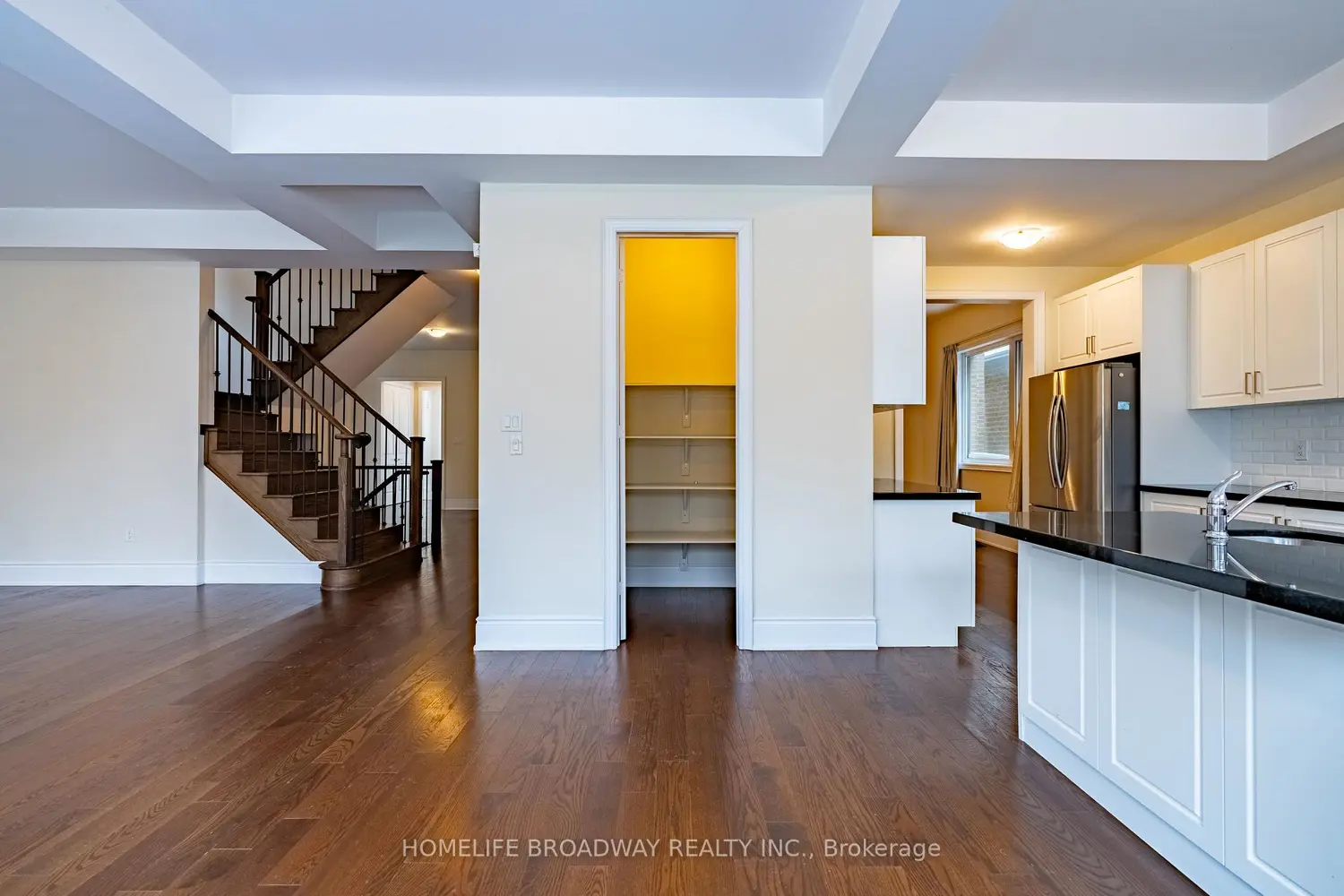 Additional image 17 of 166 Conklin Crescent