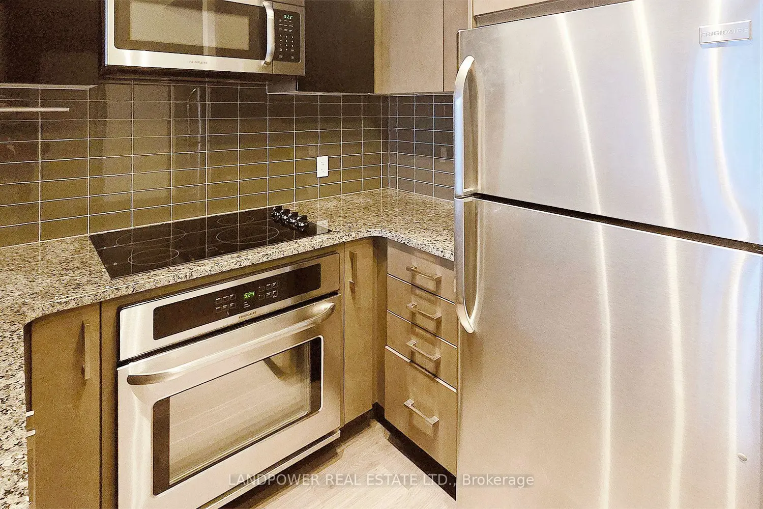 Additional image 10 of 89 Dunfield Avenue 2504