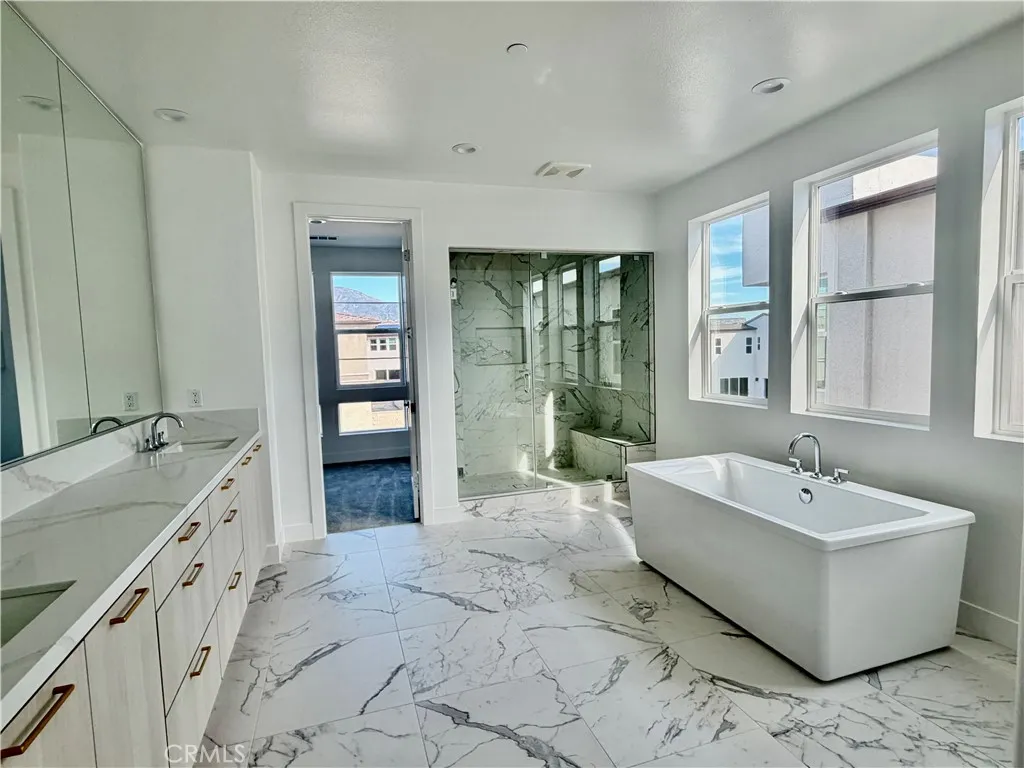 Additional image 66 of 101 Chapman, Lake Forest, CA 92630