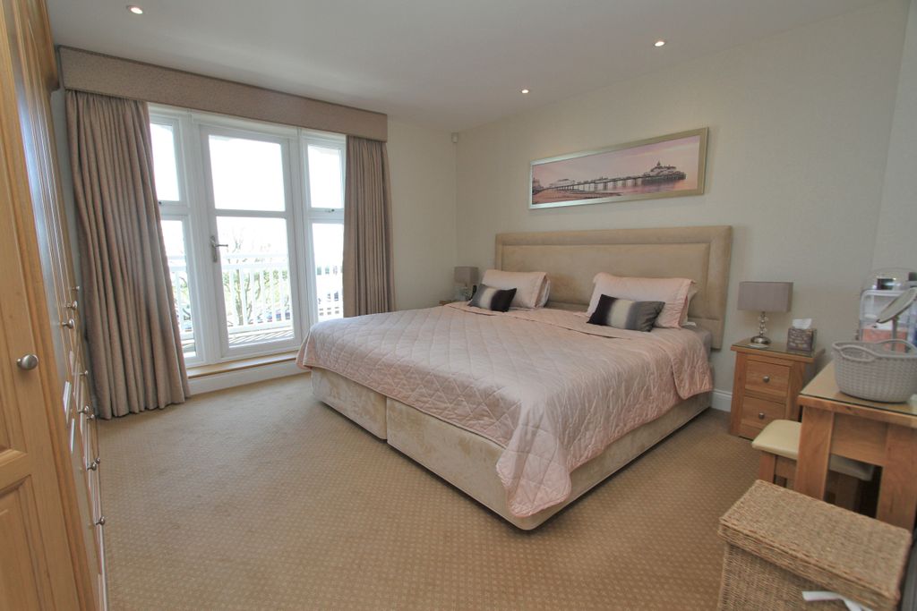 Additional image 19 of 3 bed flat for saleDarley Road, Eastbourne BN20