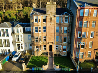 3 bed flat for saleFlat 2/2, 18 Battery Place, Rothesay PA20