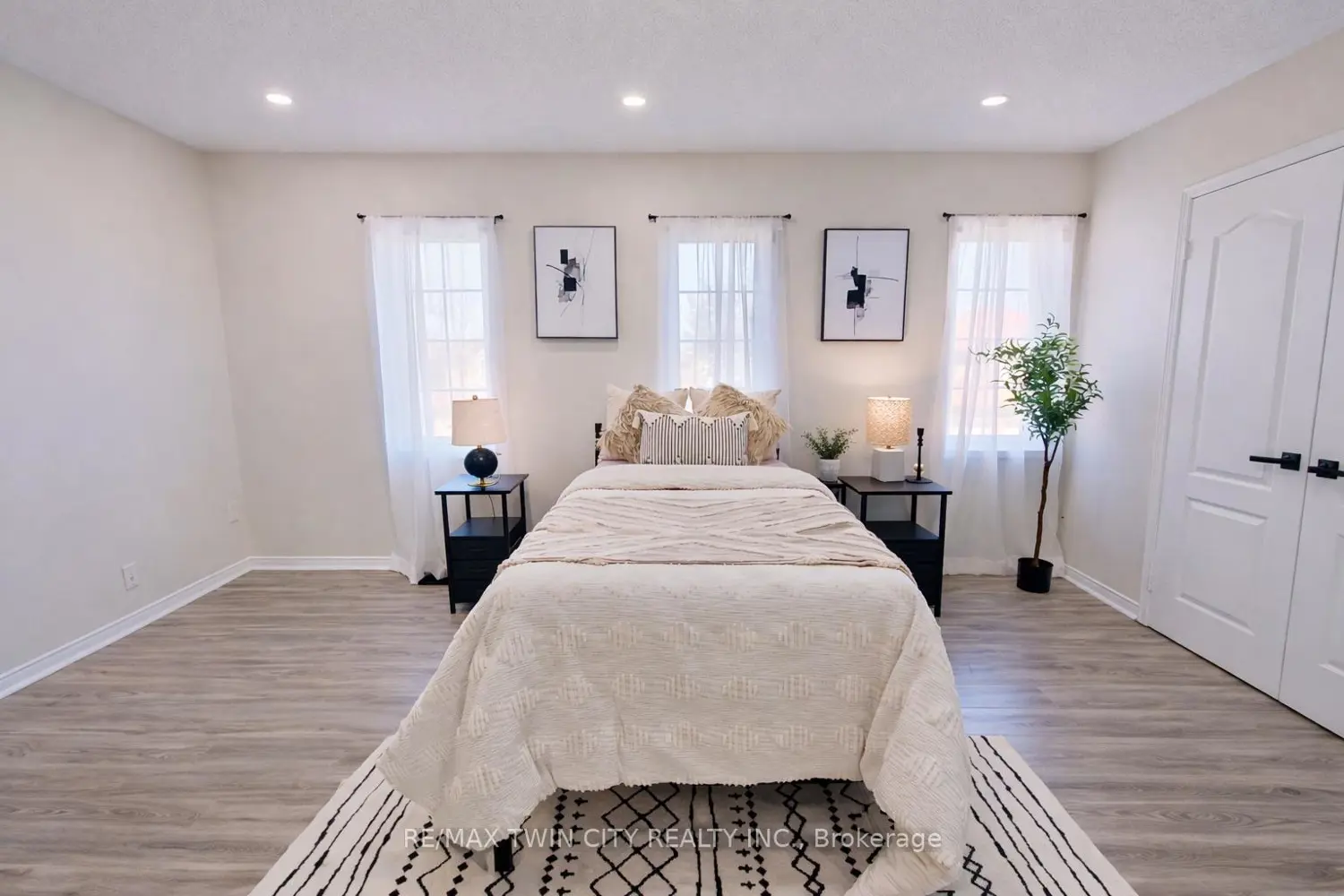 Additional image 5 of 6 Canarygrass Drive