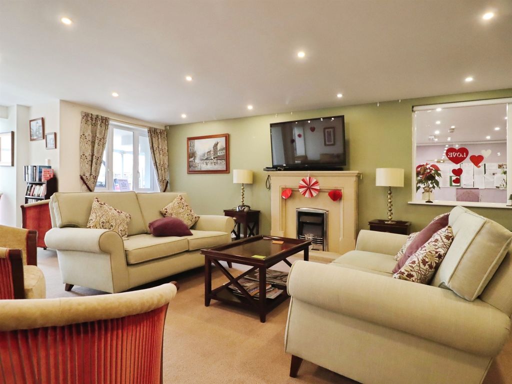 Additional image 26 of 1 bed flat for saleMiddleton Court, Porthcawl CF36