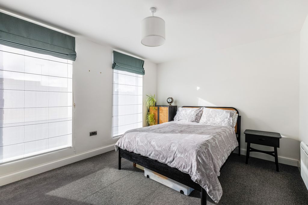Additional image 7 of 1 bed flat for saleBewick Mews, Hungerford RG17