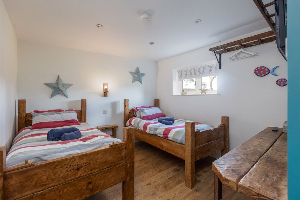 Additional image 35 of 5 bed detached house for saleDringhoe, Driffield, East Riding Of Yorkshire YO25