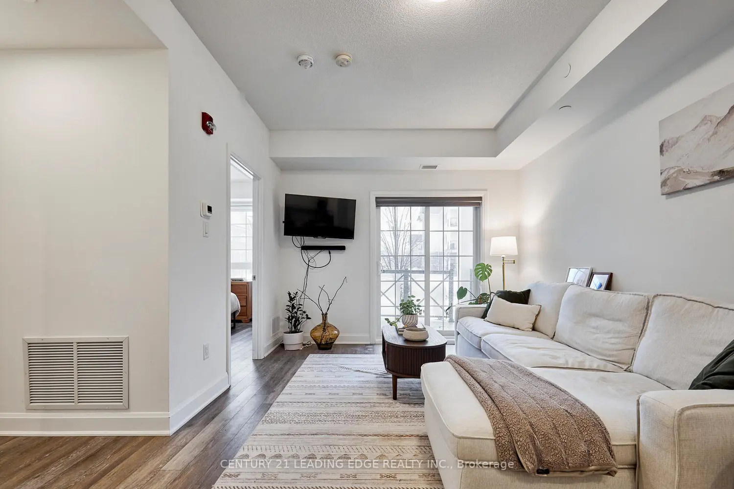 Additional image 13 of 50 Lakebreeze Drive 105