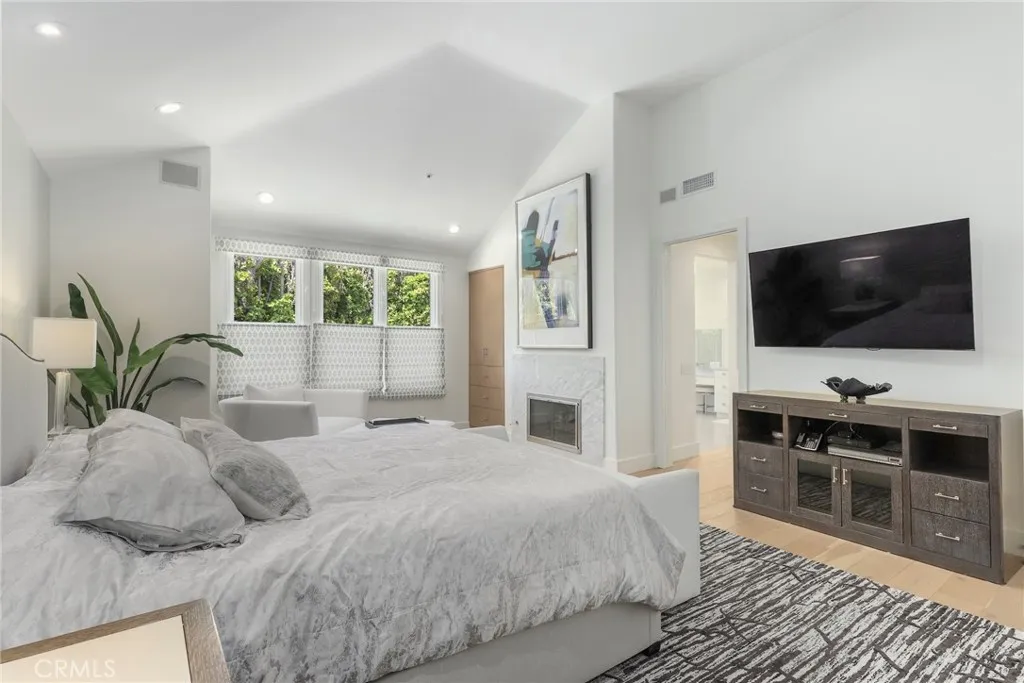 Additional image 46 of 11805 Henley Lane, Los Angeles, CA 90077