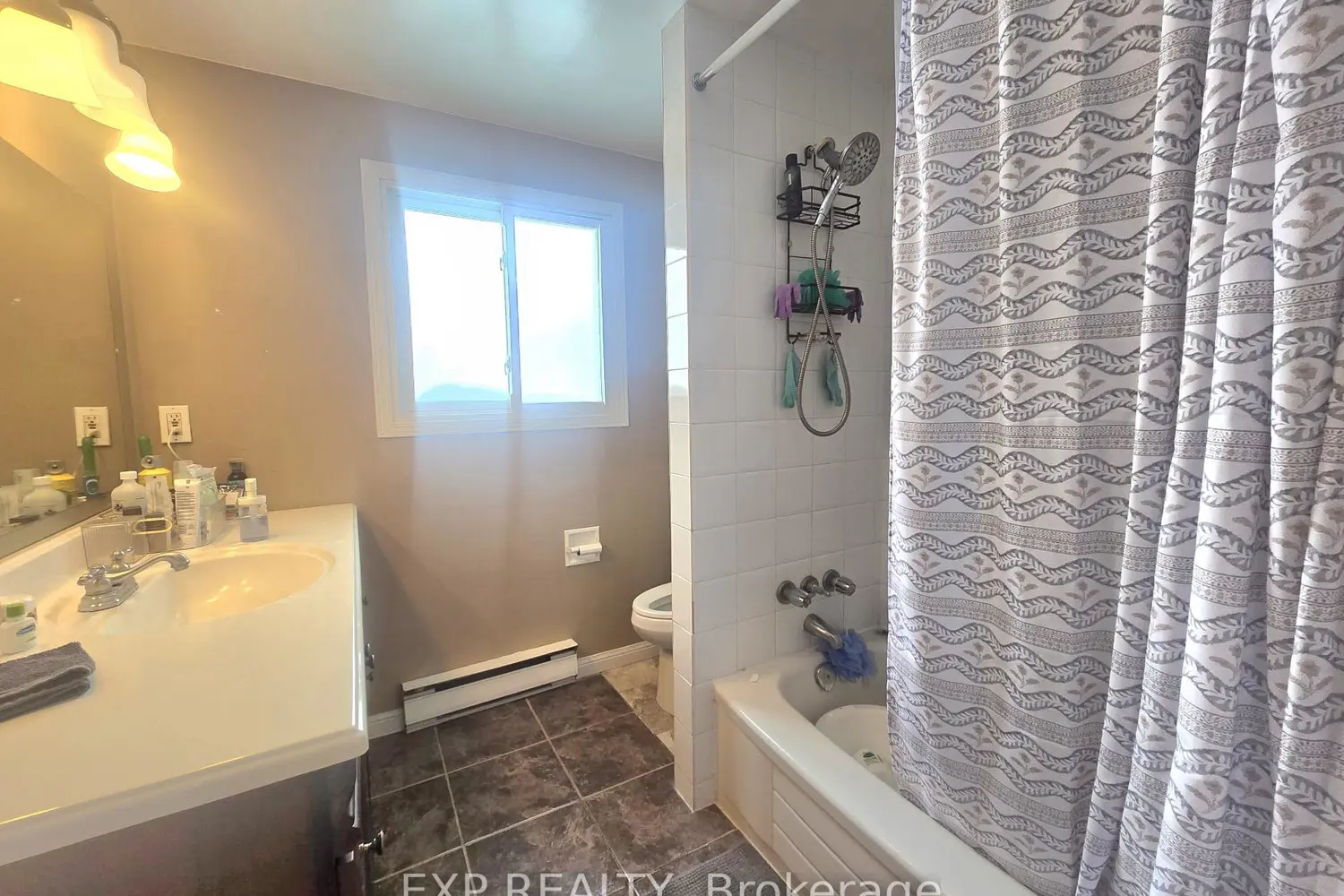 Additional image 11 of 700 Harmony Road 44