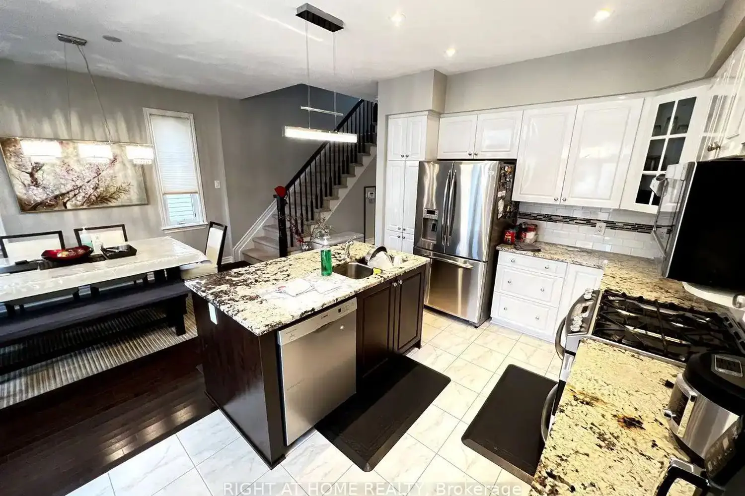 Additional image 8 of 430 Cooks Mills Crescent