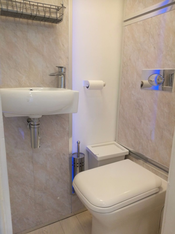 Additional image 7 of Studio Flat, Cross Green Lane, LS9, N1 7GU