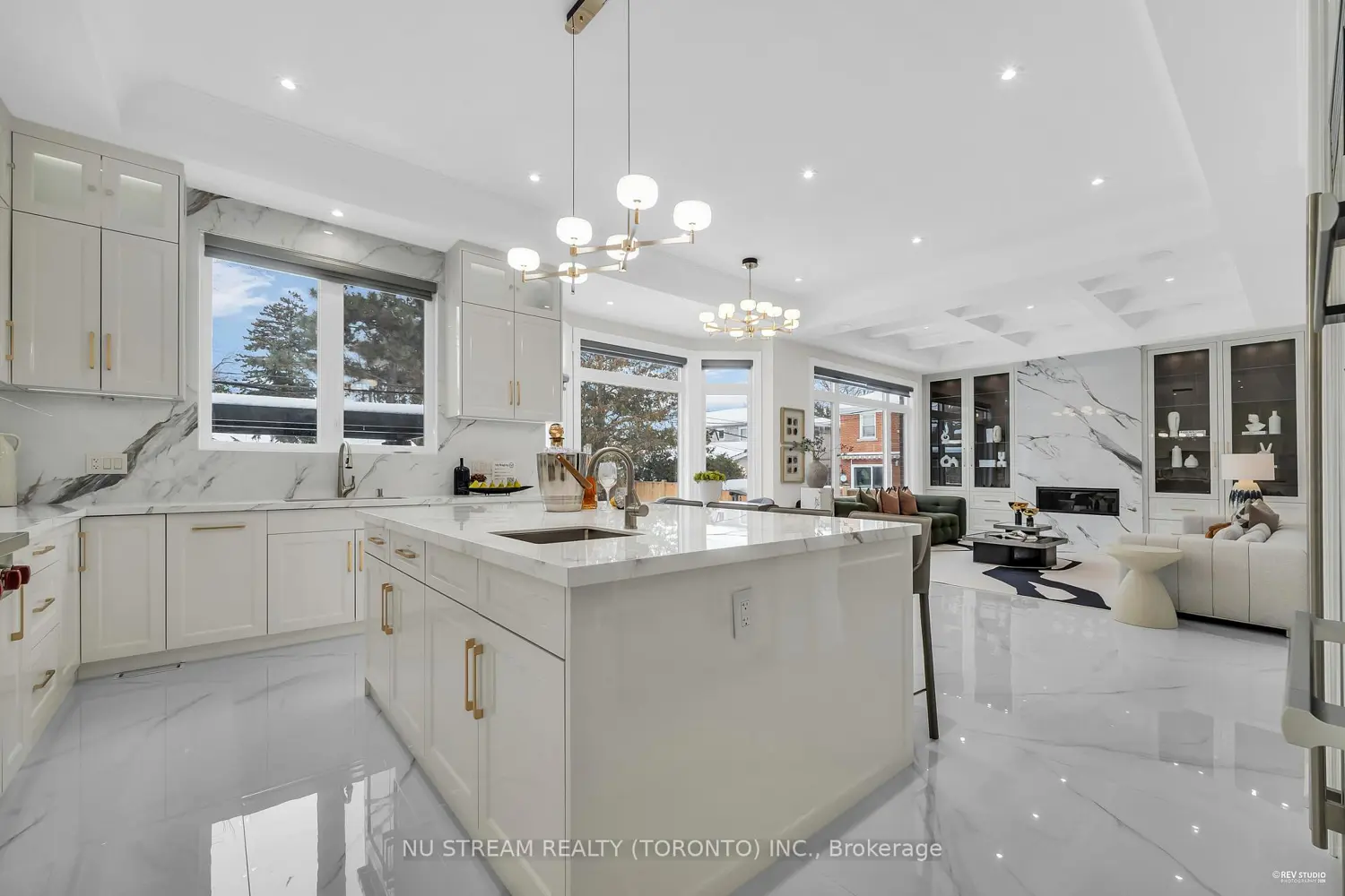 Additional image 15 of 108 Abitibi Avenue