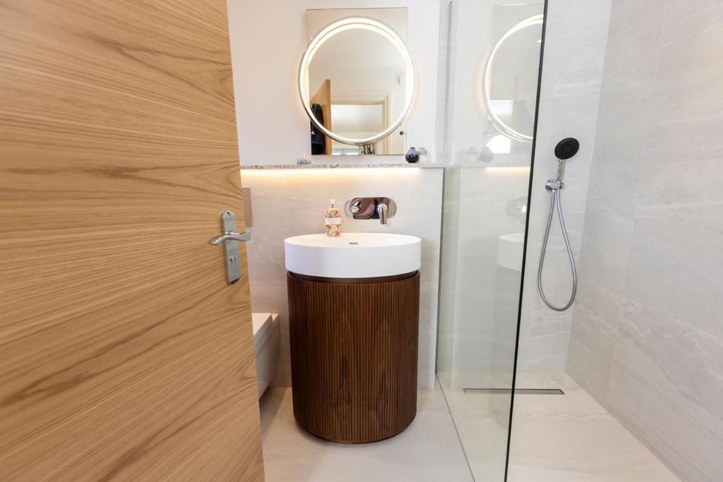 Additional image 33 of 4 bed detached house for saleThe Ridgeway, Eastbourne BN20