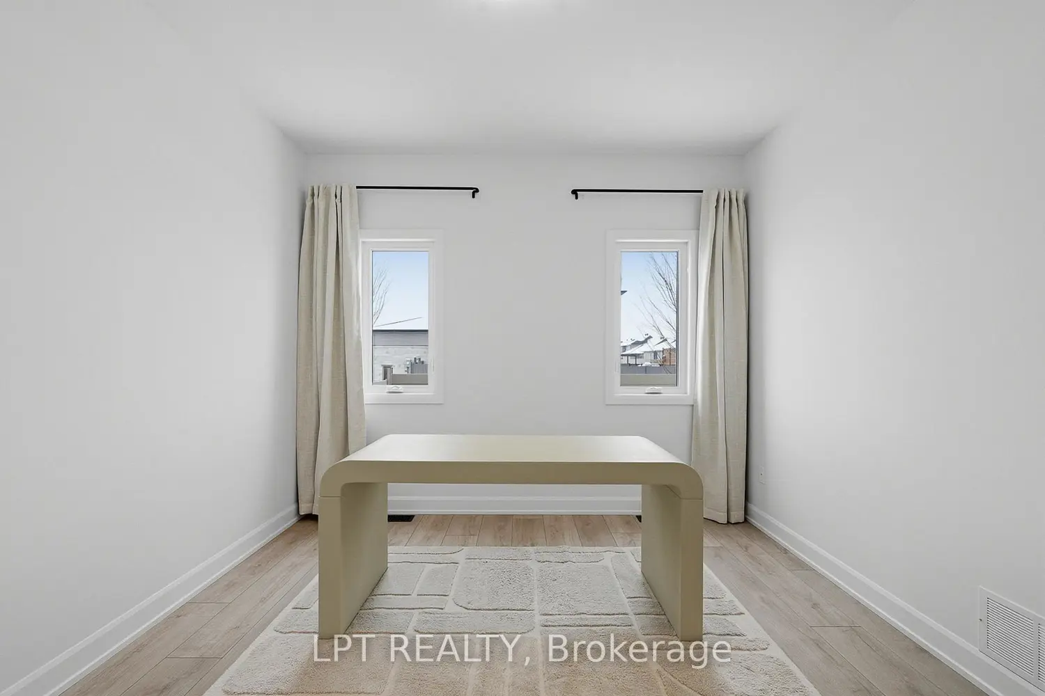 Additional image 4 of 301 Moonlight Drive