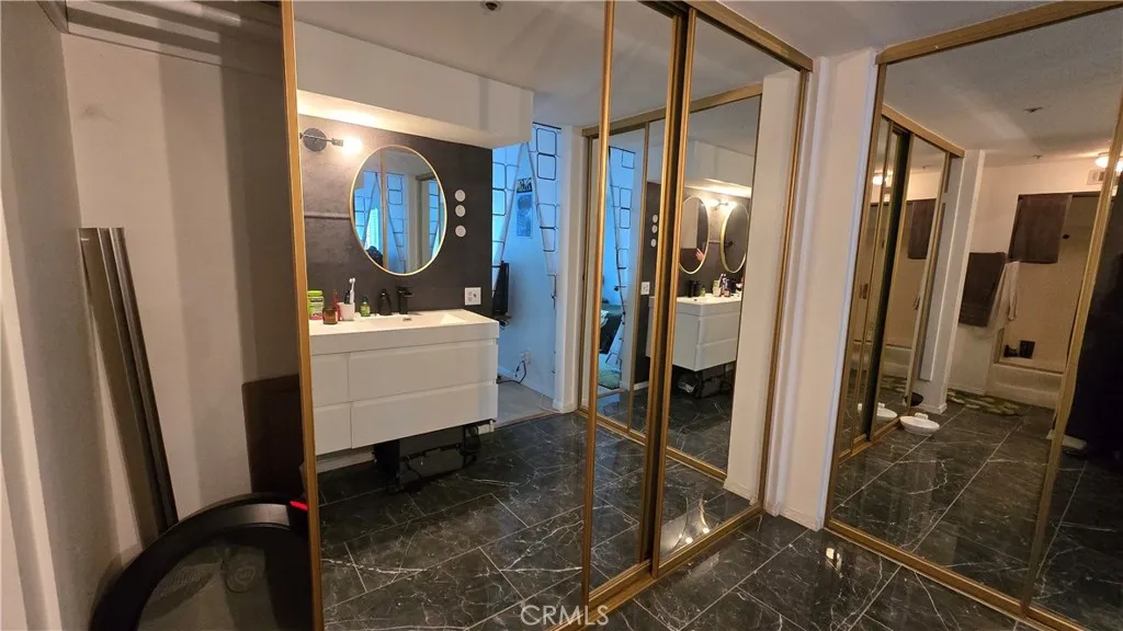 Additional image 36 of 35 Linden Ave Unit 301, Long Beach, CA 90802