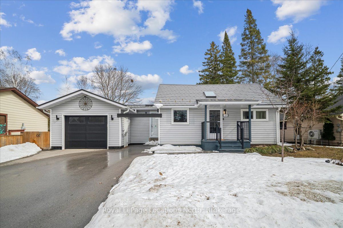 29 69th Street N, Wasaga Beach, ON, L9Z 1T9