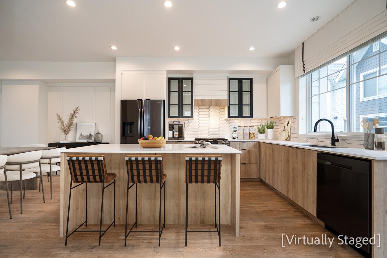 66-14541 Winter Crescent, Surrey, BC, V4P 0G5