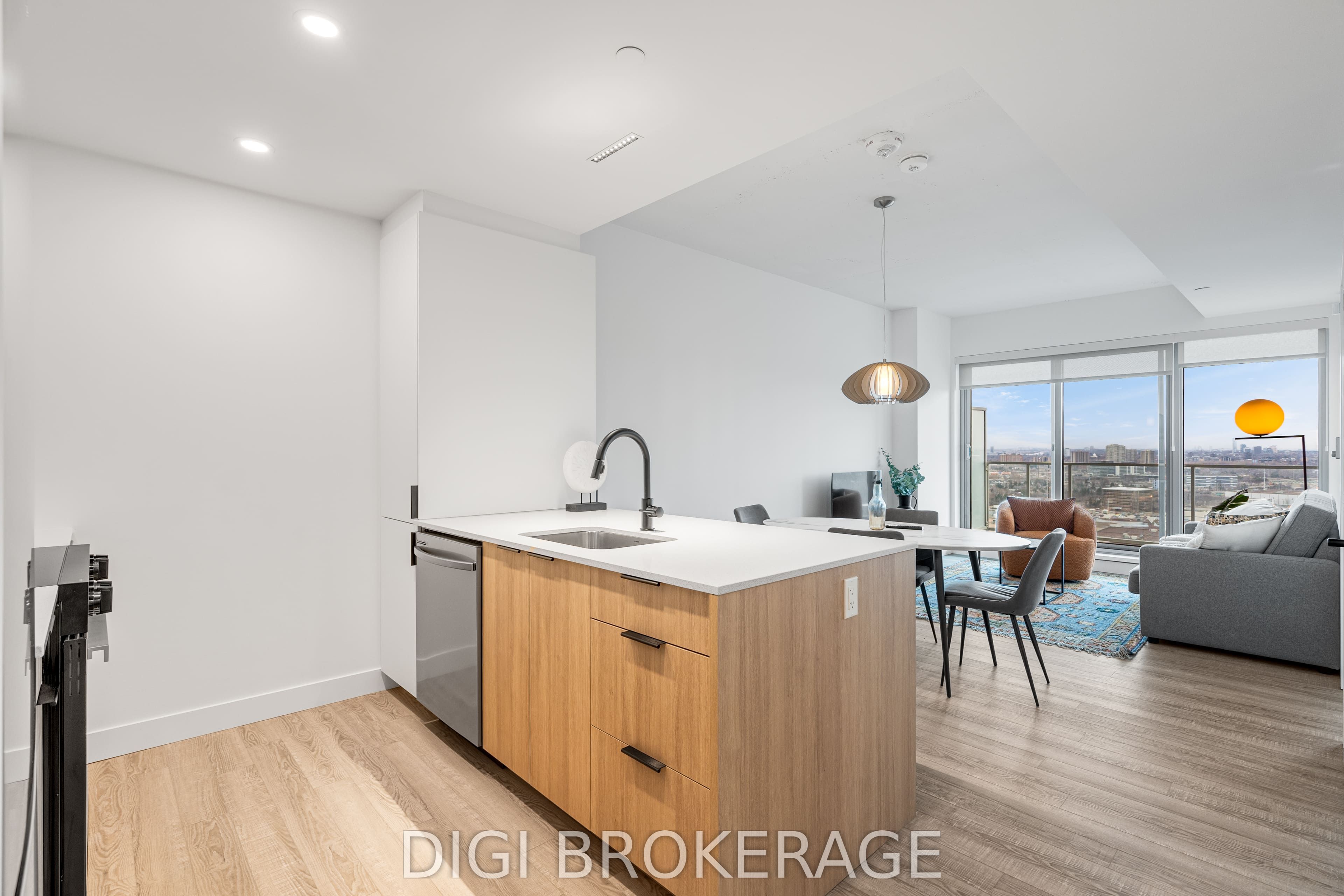 Additional image 6 of 3305-1240 Cummings Avenue, Ottawa, ON, K1J 0E3