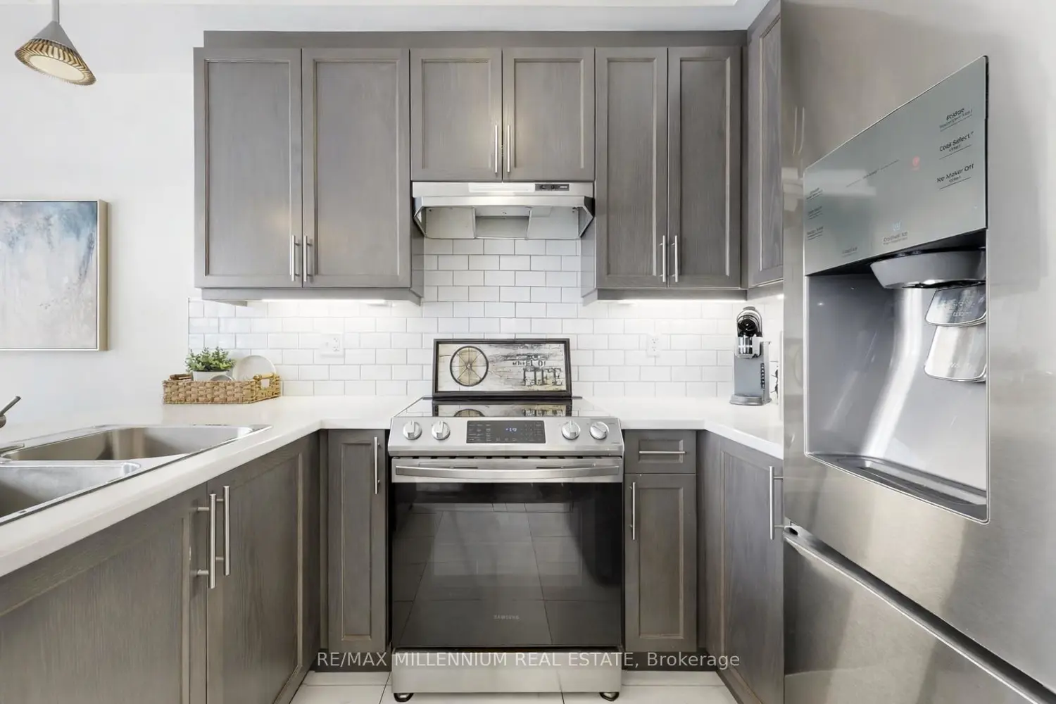 Additional image 5 of 5 Barfoot Street