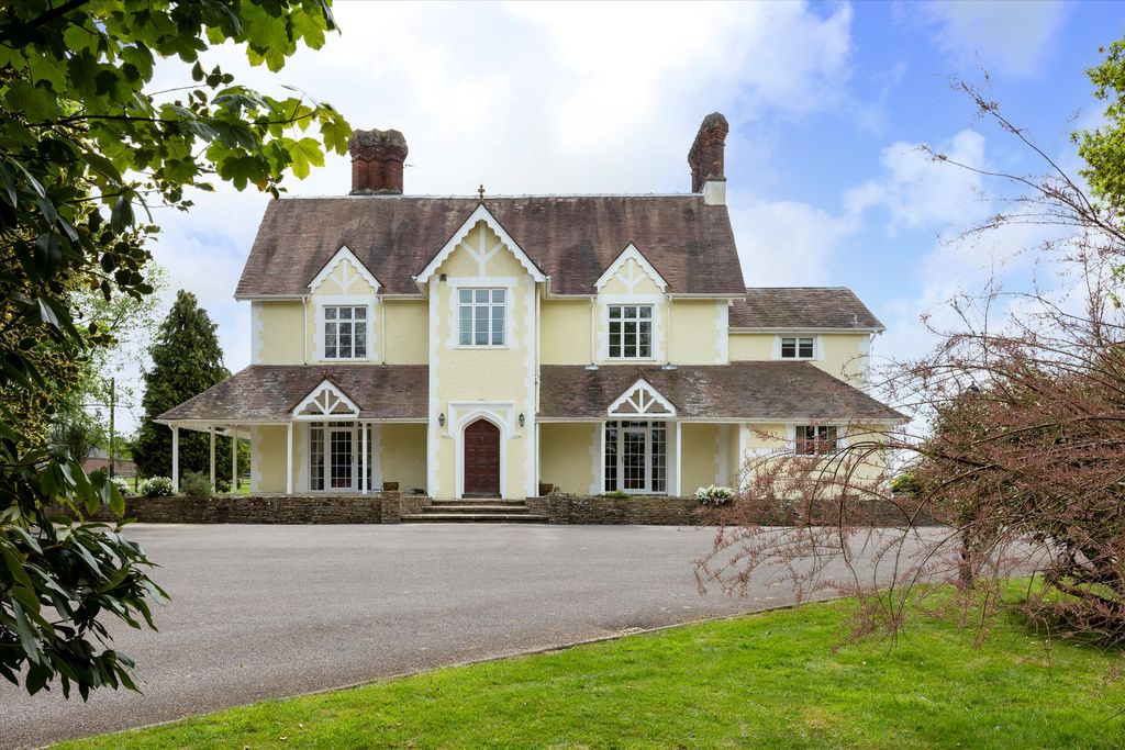 Additional image 32 of 7 bed detached house for saleGuildford Road, Broadbridge Heath, Horsham, West Sussex RH12