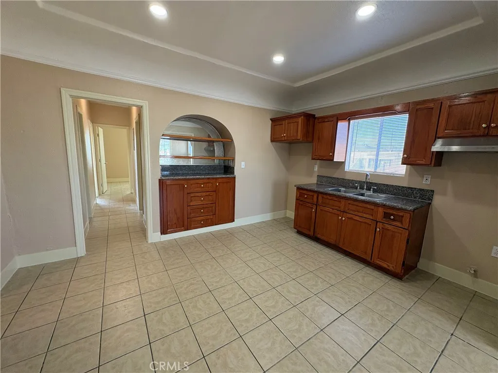 Additional image 10 of 1156 E 17th St, Long Beach, CA 90813