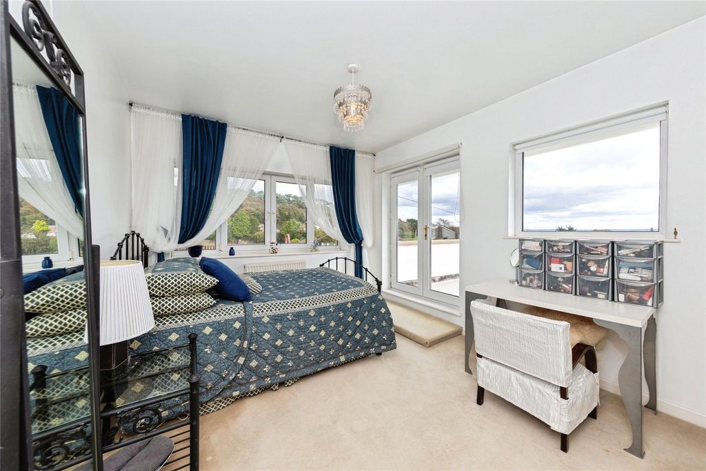 Additional image 26 of 5 bed detached house for saleSt. Illtyd Rise, Burry Port, Dyfed SA16