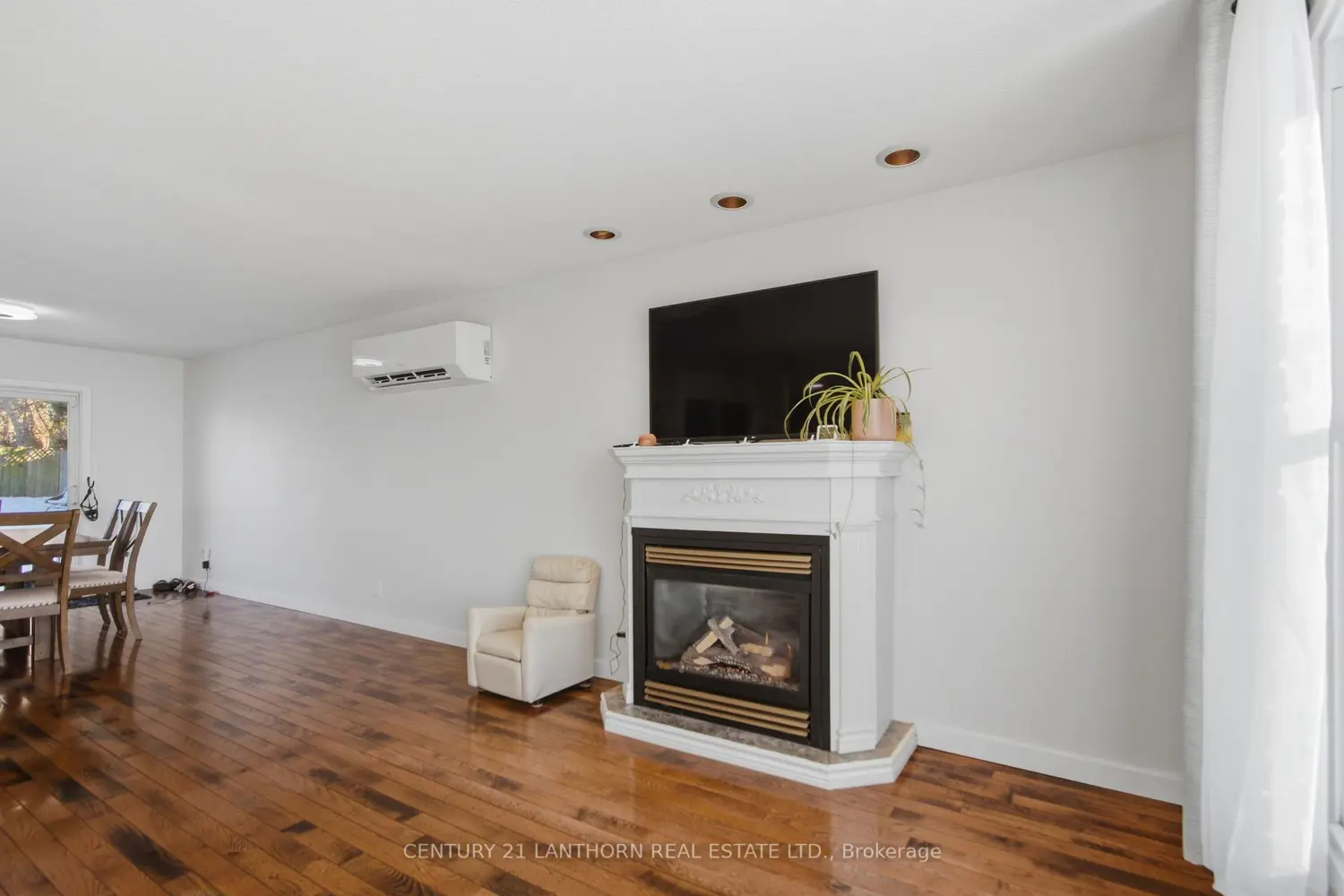 Additional image 6 of 94 North Murray Street