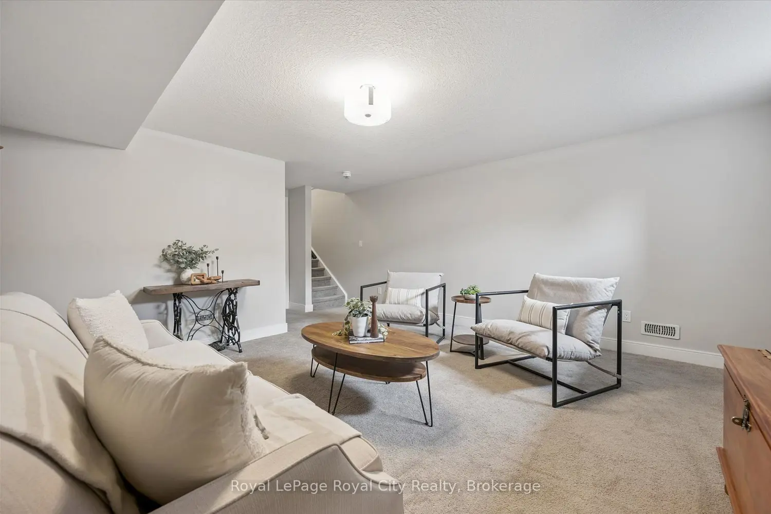 Additional image 18 of 60 Arkell Road 25