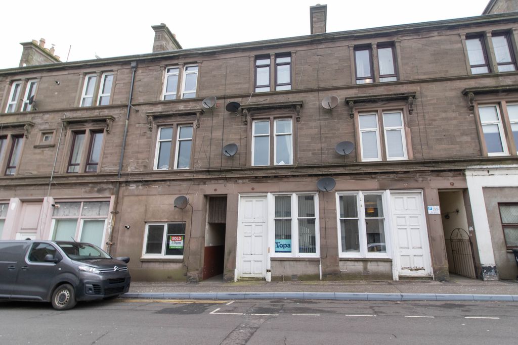 Additional image 2 of 2 bed flat for saleCastle Street, Montrose DD10