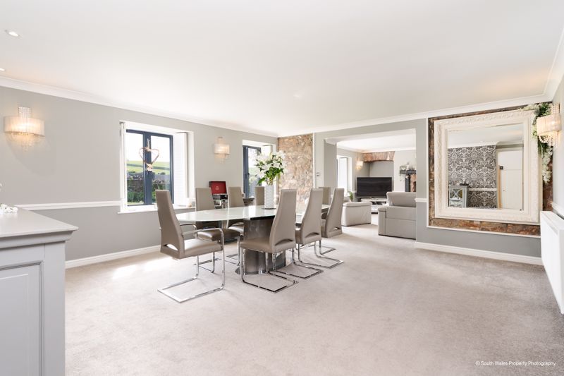 4 bed detached house for saleSully Road, Penarth CF64 photo 5