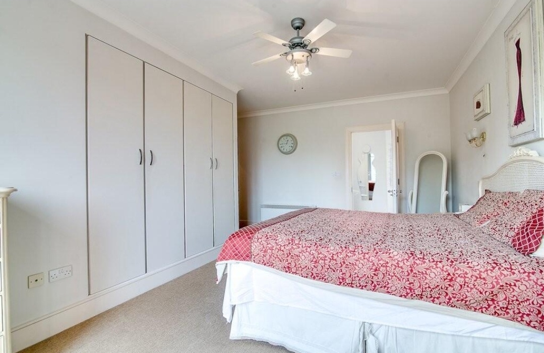 Additional image 11 of 3 Bed Flat, St. James Place, B15, N1 7GU