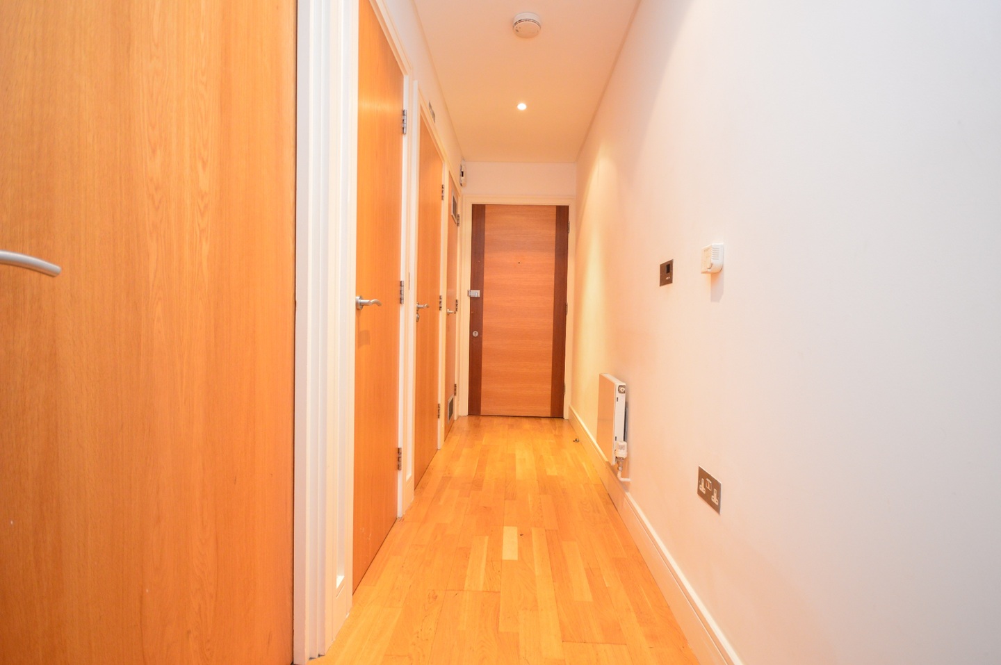 Additional image 7 of 1 Bed Flat, Trafalgar Point, N1, N1 7GU