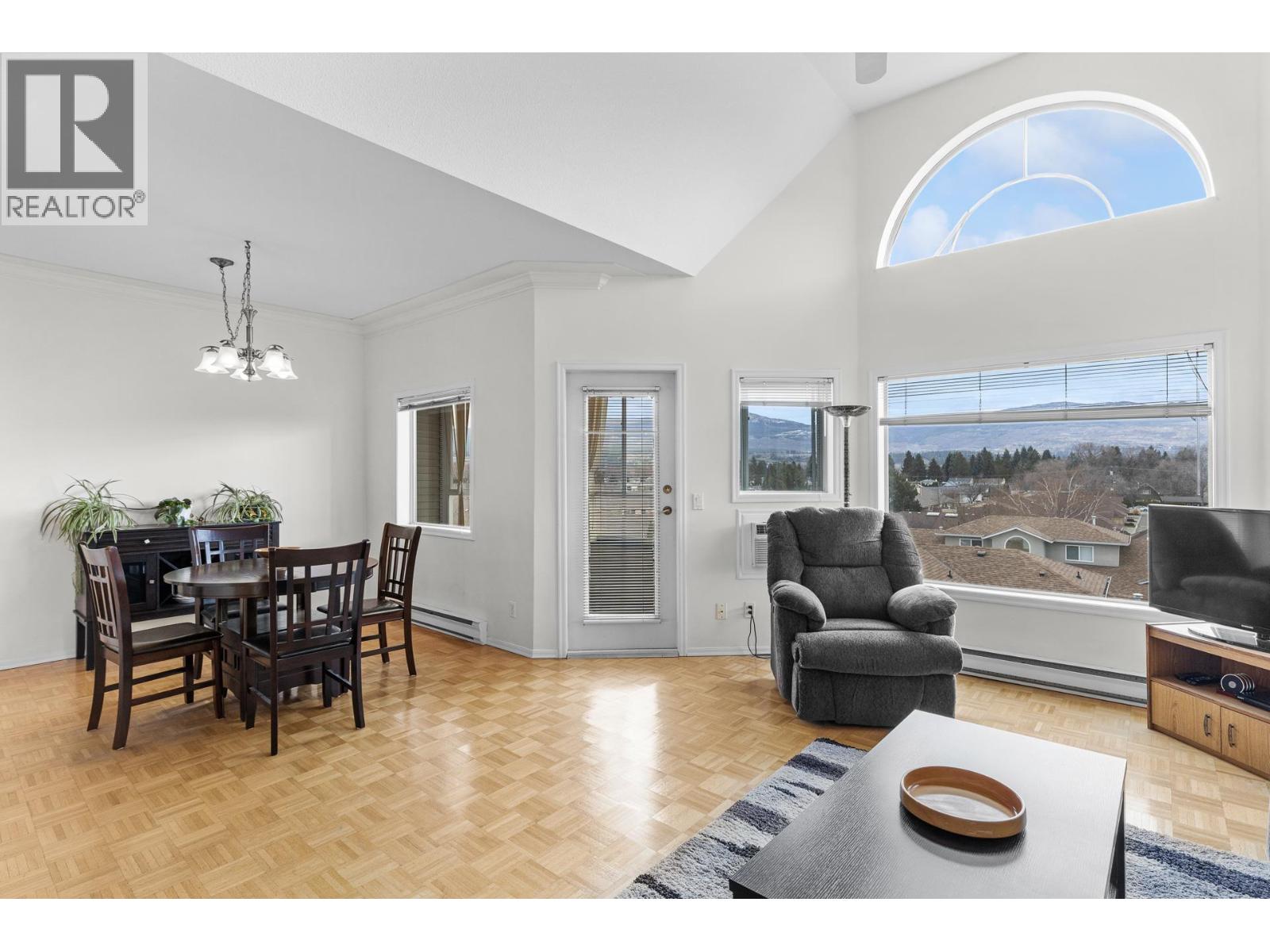Additional image 2 of 306-877 Klo Road, Kelowna, BC, V1Y9R1