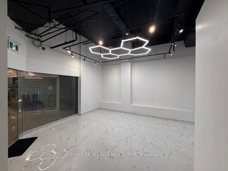 139-222 Spadina Avenue, Toronto, ON, M5T 3B3