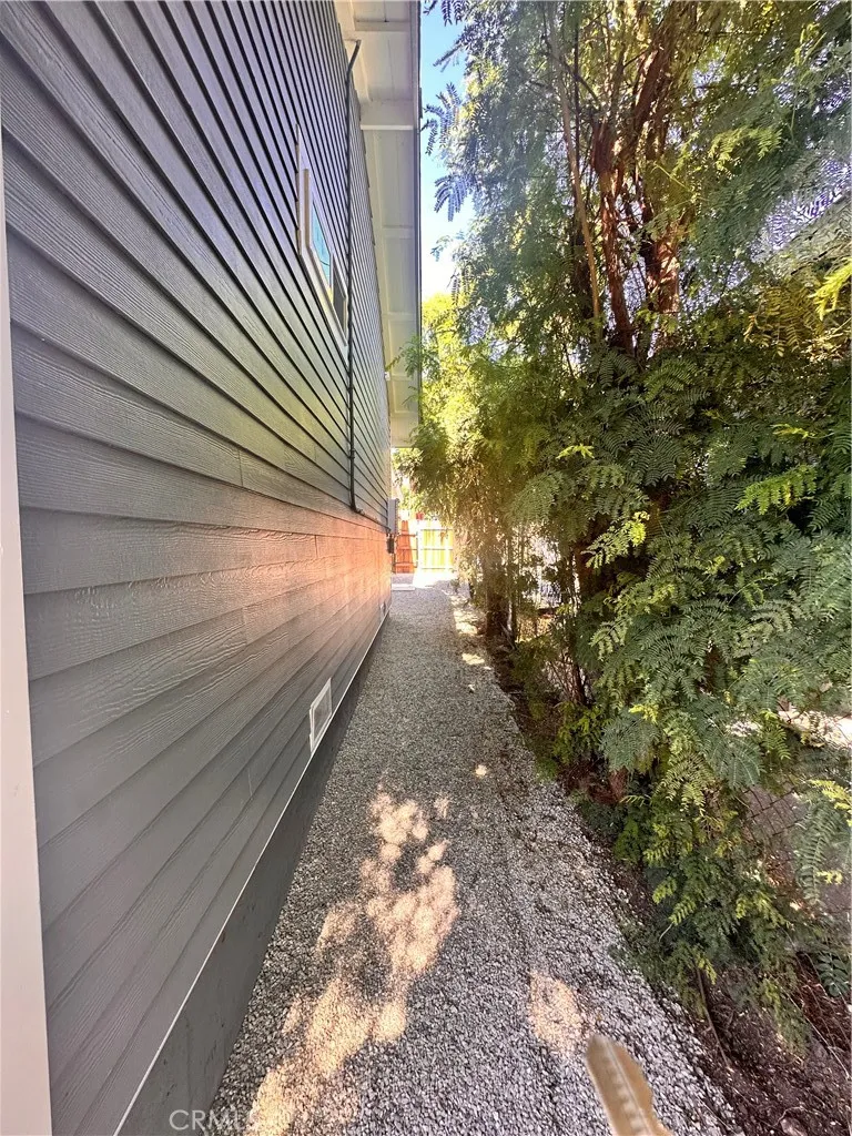 Additional image 31 of 211 E Walnut Ave Unit 1, Monrovia, CA 91016